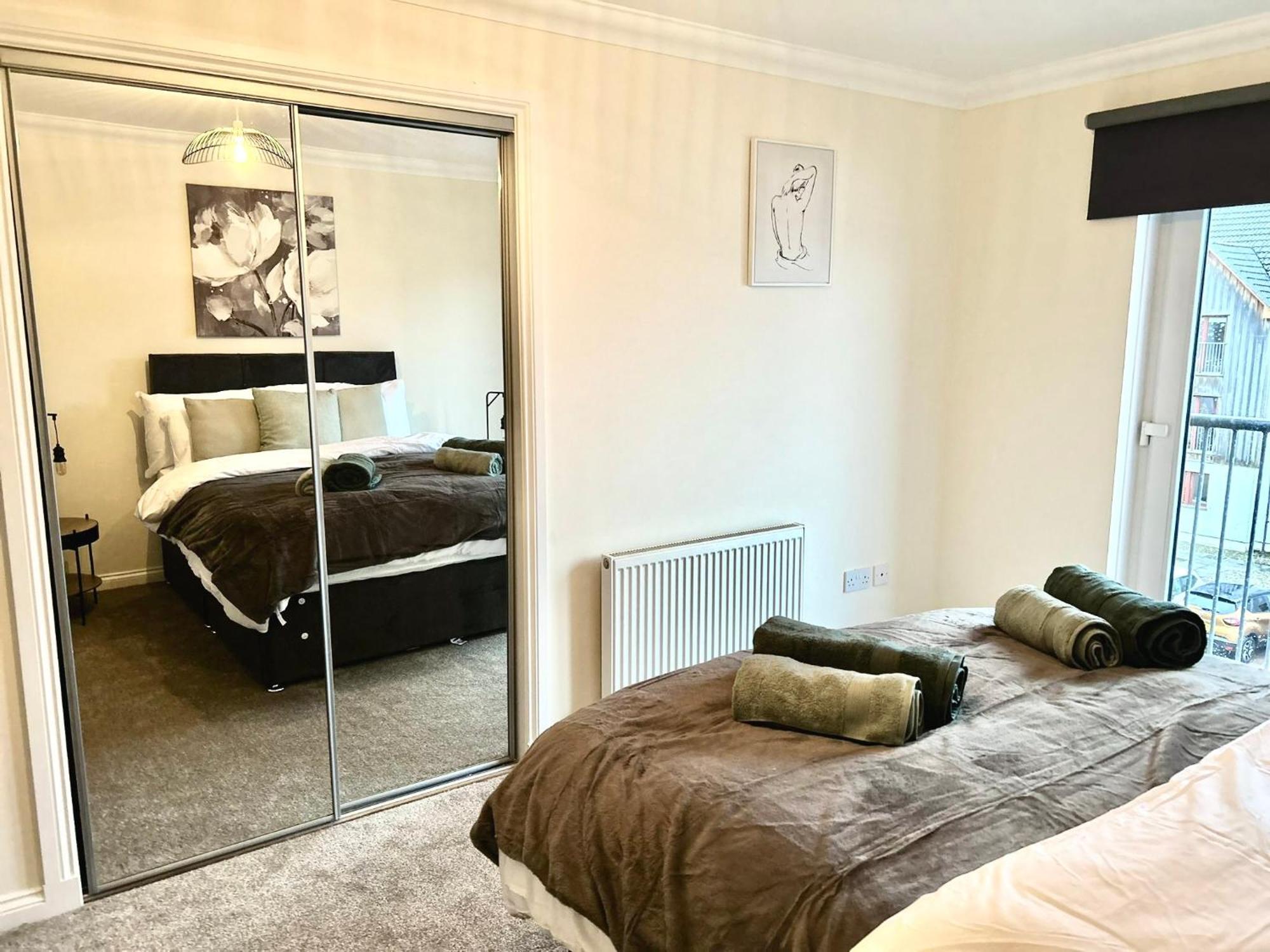 Central Cosy Riverview Apartment 2 Bed, 2 Bath, Free Parking / Wifi 인버네스 외부 사진